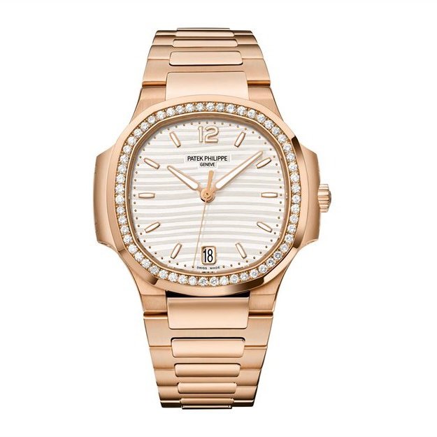 Patek Philippe Nautilus  35mm ”NAUTILUS “LADIES