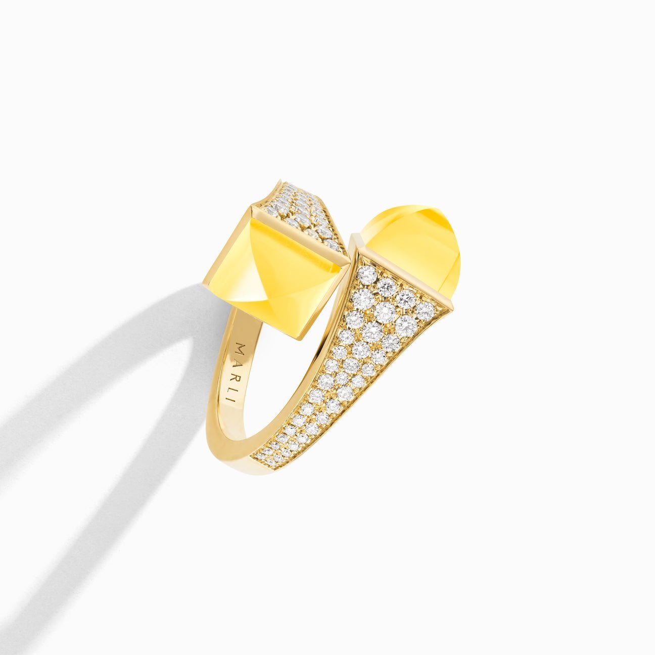 Cleo Diamond Ring Yellow Gold