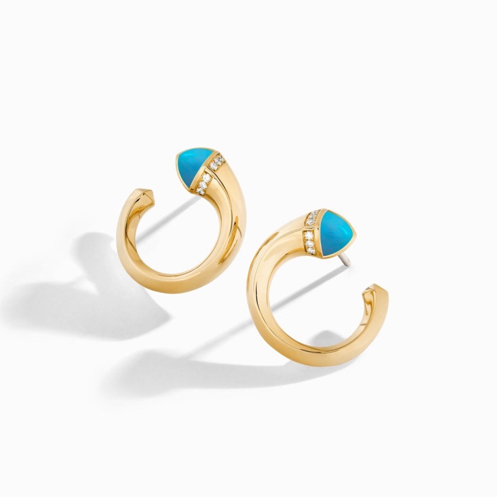 Cleo Venus Earrings Yellow Gold